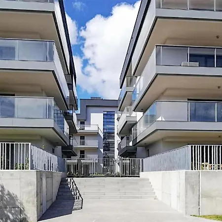 Awesome Apartment In Dziwnow With House Sea View Apartmán *